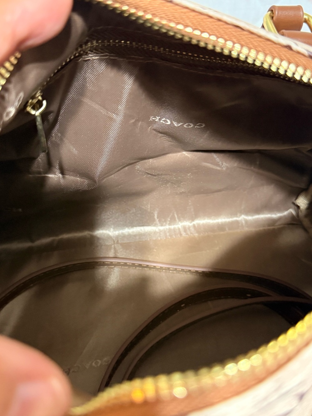 Shell-Print Satchel with Brown Trim - Picture 10 of 13